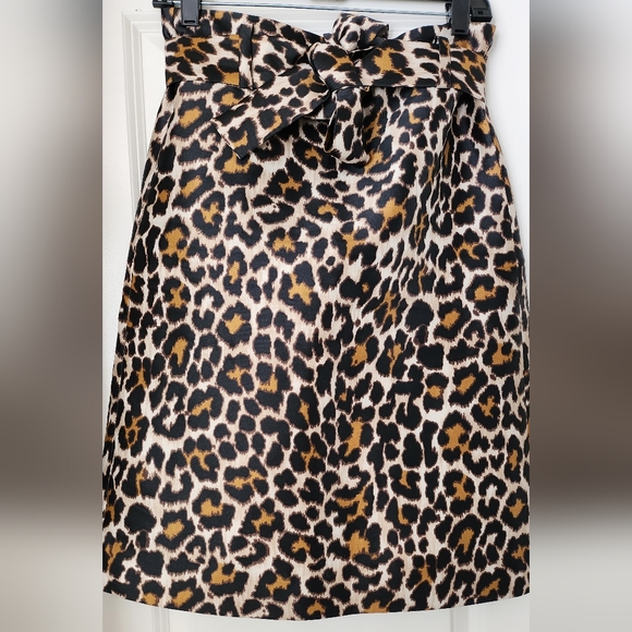 J. Crew Dresses & Skirts - Stunning J. Crew Leopard Paper Bag Skirt Size 4 EUC